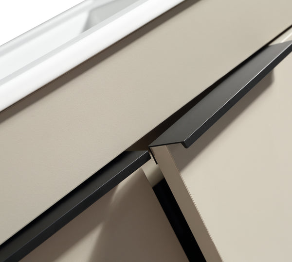 Sora Handle Black